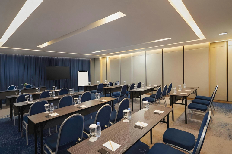 Business Facilities, Anara Airport Hotel, Tangerang