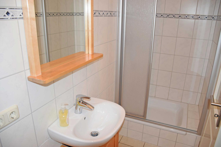Bathroom 3, Ferienwohnungen im Ostseebad Goehr, Vorpommern-Rügen