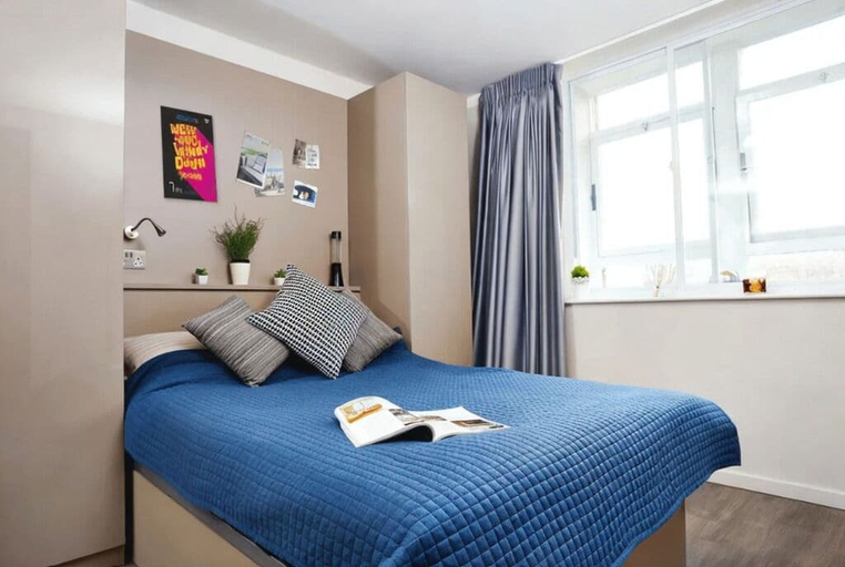 Room 2, Student Only Vita Crosshall Street, Sefton