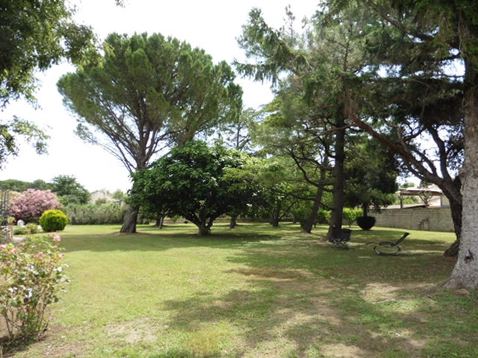 Others 2, Charming holiday house with private pool, Maillane, Bouches-du-Rhône