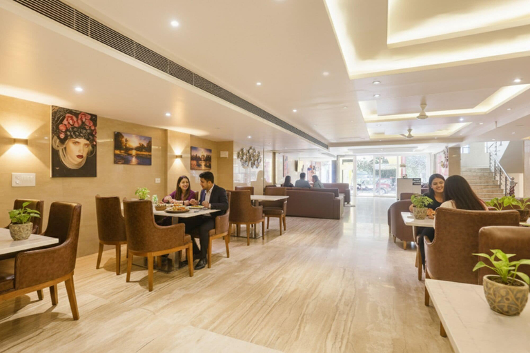 Food & Drinks, FabHotel Green Lotus Star 17, Delhi