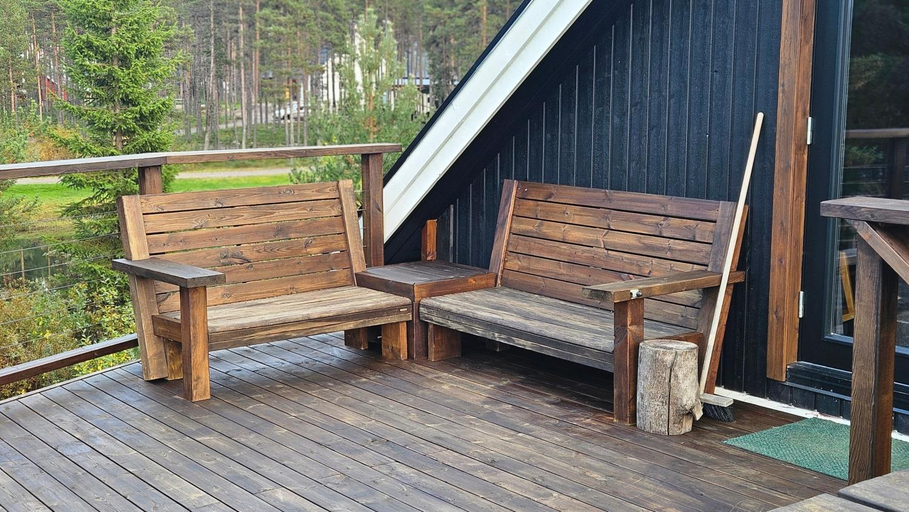 Others 5, Cozy River Cabin Styled Loft, Kiruna