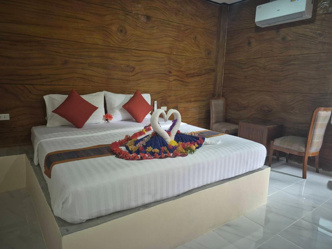 Bedroom 4, Poonsap Resort, Ko Lanta