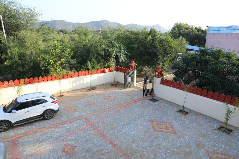 Parking, Eagle Farm Stay Pushkar, Ajmer