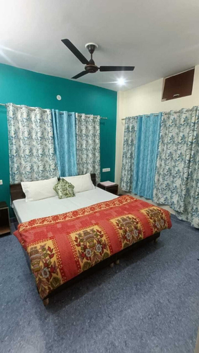 Room 5, The Hill Heaven HomeStay, Garhwal