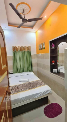Room 4, Maa Durga Guest Inn, Purba Medinipur