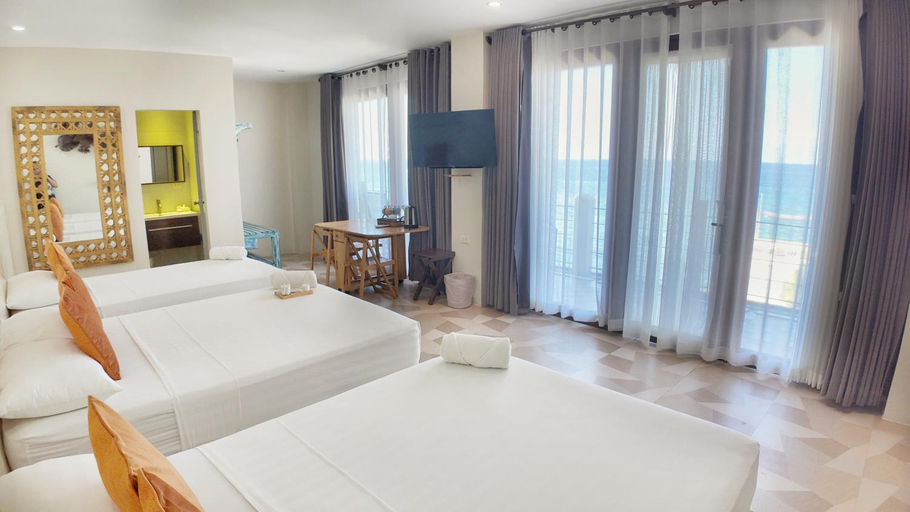 Bedroom 2, Oslob Whale Shark Resort, Oslob