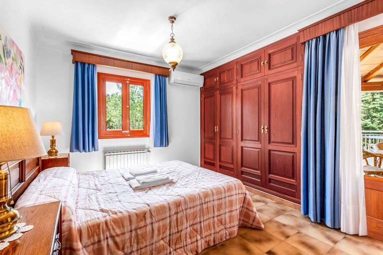 Bedroom 4, Villa Voltor Cinco, Baleares