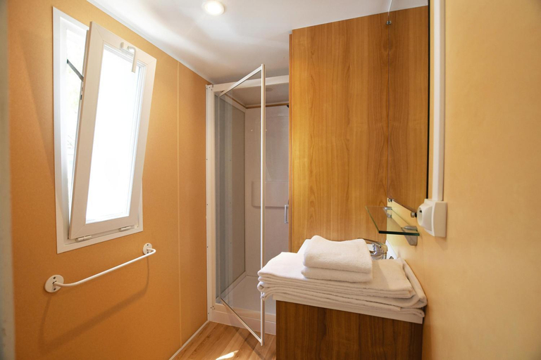 Bedroom, Camping Les Castors, Haute-Corse