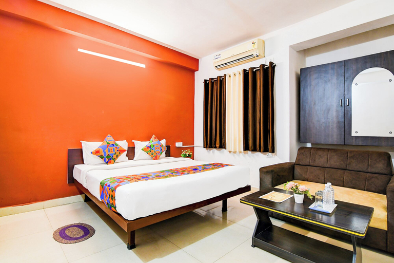 Room 2, Fabhotel The Corporate House, Ranchi
