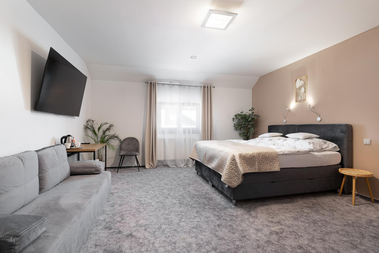 Bedroom 2, Hotel Algar, Opava