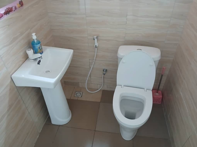 Room 5, Magogoni Guest House, Mafia