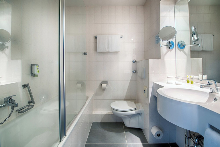 Bathroom 3, Achat Hotel Zwickau, Zwickau
