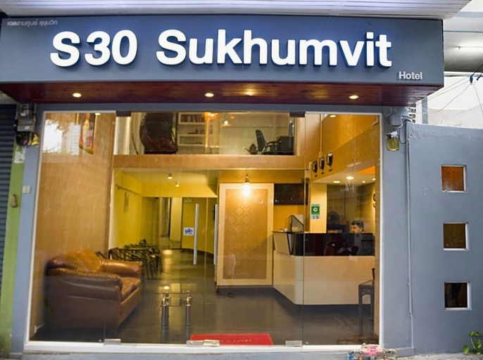 Others 3, S30 Sukhumvit, Khlong Toey
