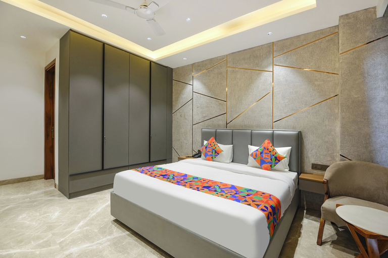 Room 4, FabHotel Ivory Leaf- Nr Artemis Hospital Gurgaon, Gurgaon
