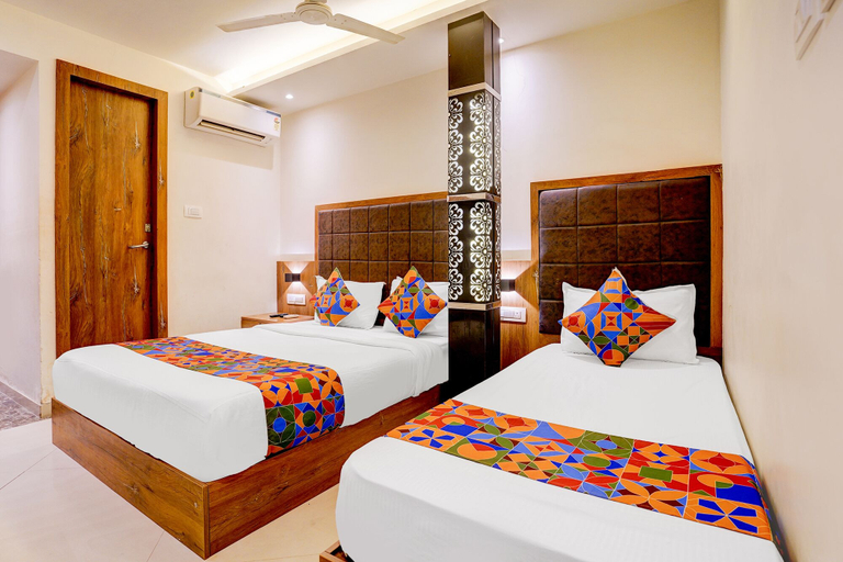 Room 3, Fabhotel Abrol Suites, Mumbai Suburban