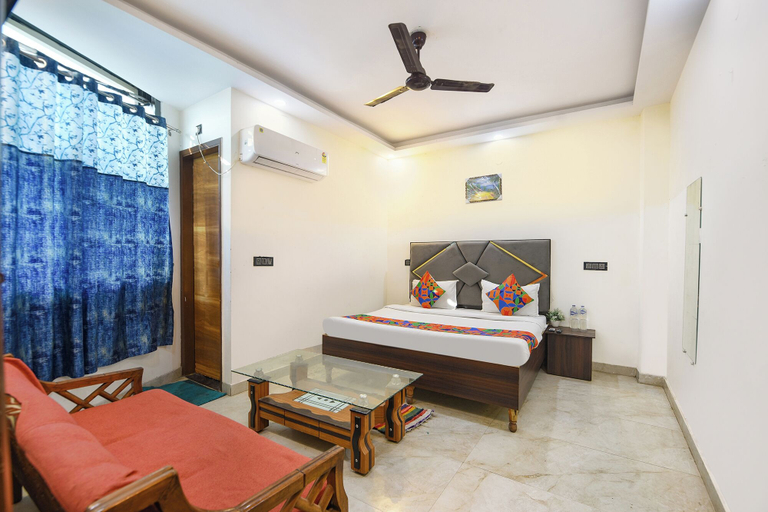 Room 4, Fabhotel Impression, Delhi