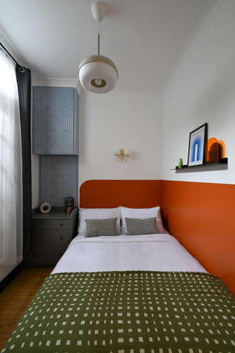 5, Stylish 1-Bed Apartment Near Angel Station, London