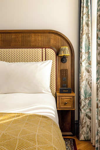 Room 2, Bertrand's Townhouse, London