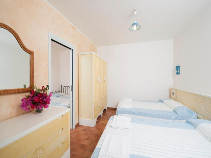 1, Two-room apartment in a complex, Cagliari