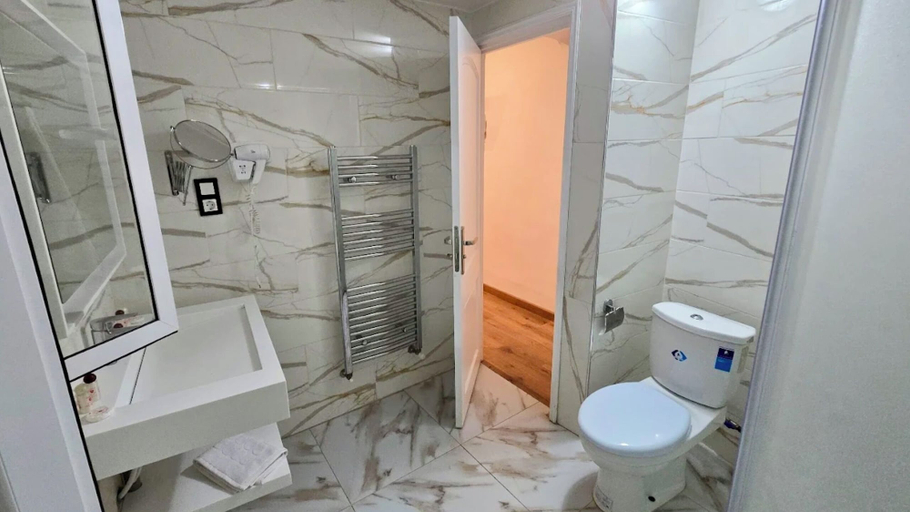 Bathroom, Suisse Hotel - Alger Centre, Bouzareah