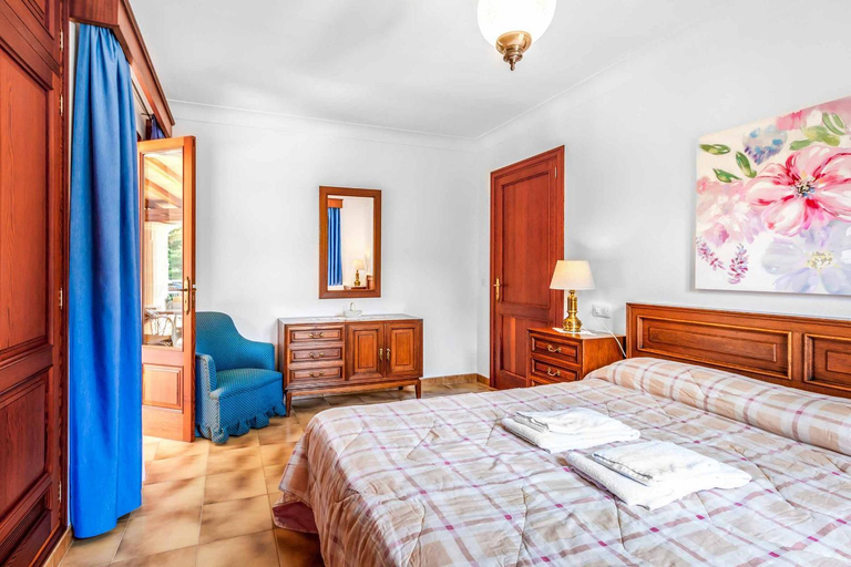 Bedroom 3, Villa Voltor Cinco, Baleares