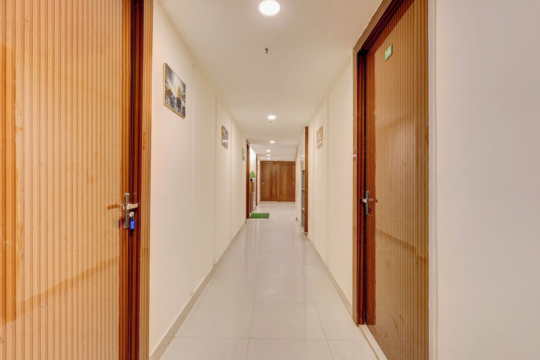 Lobby 2, Fabhotel Paradise Palace, Ghaziabad