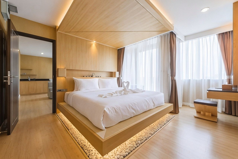 Bedroom 3, Zenniq, Thon Buri