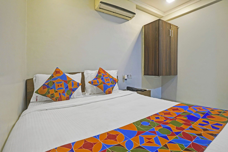 Room 3, Via Stay Land, Mumbai Suburban