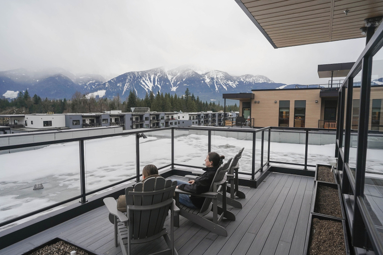 Rooftop terrace 5, The Sweet Spot, Columbia-Shuswap