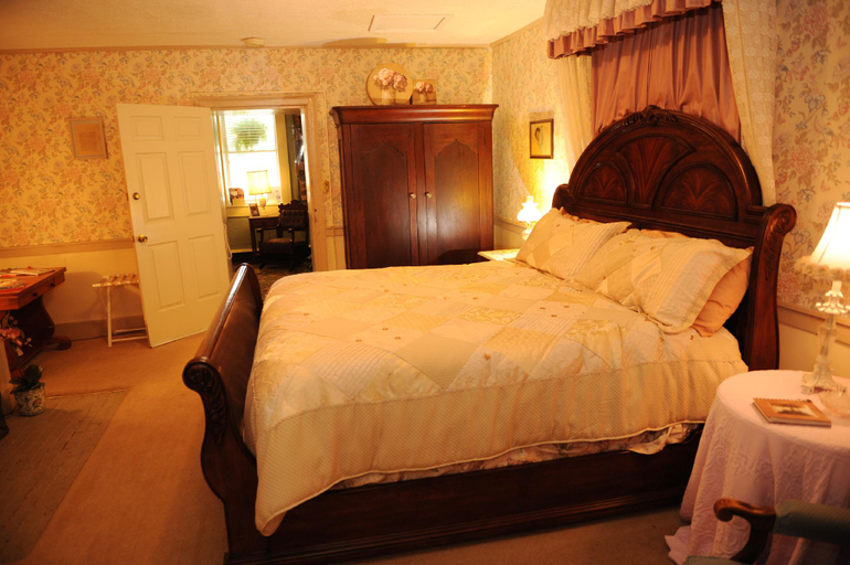 Bedroom 2, Jailer's Inn, Nelson