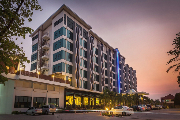 Exterior & Views 1, Alvarez Hotel, Muang Buri Ram