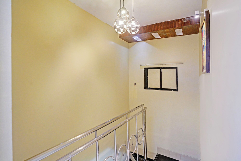 Lobby 4, Fabhotel Stay Land Plus, Mumbai Suburban