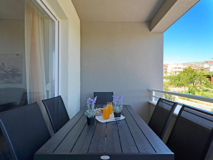 Others 4, Apartment Sunshine Trogir - Three Bedroom Apartment with Balcony, Seget