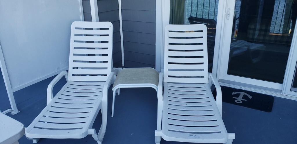 Exterior detail, Harbour Island 106l 2 Bedroom Condo, Worcester