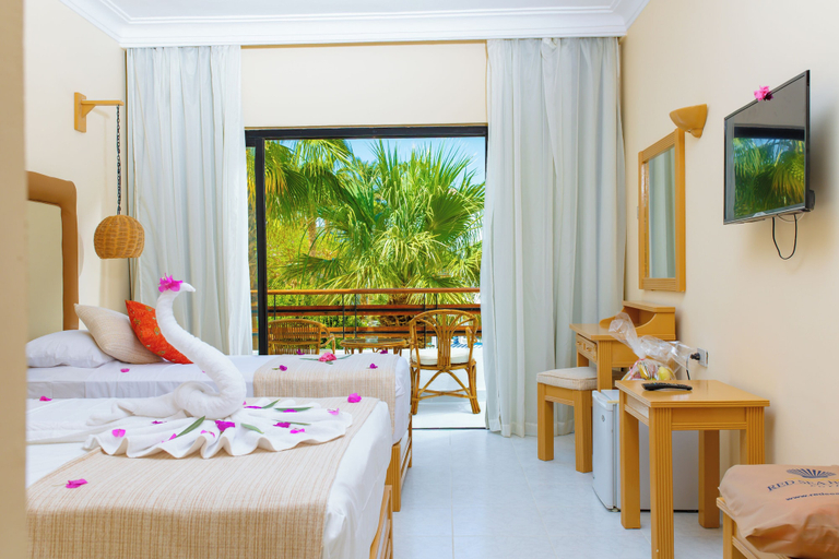 Bedroom 3, The Grand Hotel Hurghada, Al-Ghurdaqah