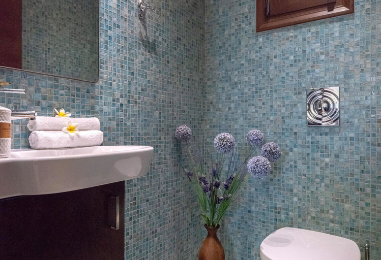 Bathroom 4, Luxurious Villa David, Crete