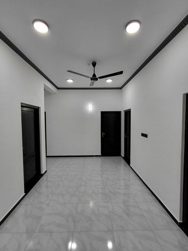 Interior, Nilaveli Royal Paradise, Kuchchaveli