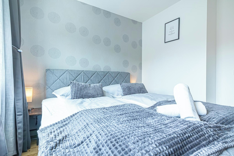 Room 5, 9 Min Metro City Center 1BR 1LR Apt, Wien