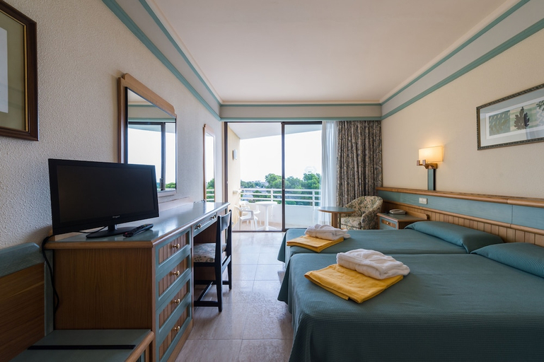 Bedroom 3, Hotel Exagon Park, Baleares