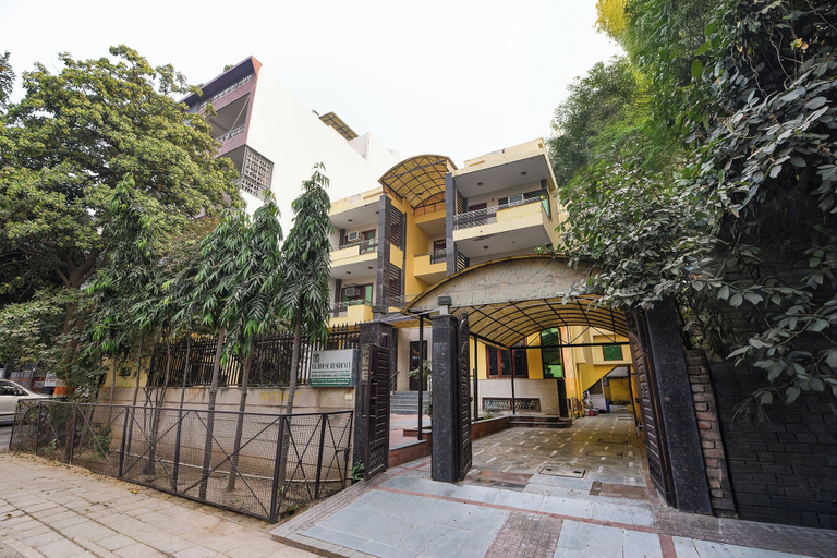 Property entrance 3, Fabhotel Uk House Residency, Gurgaon