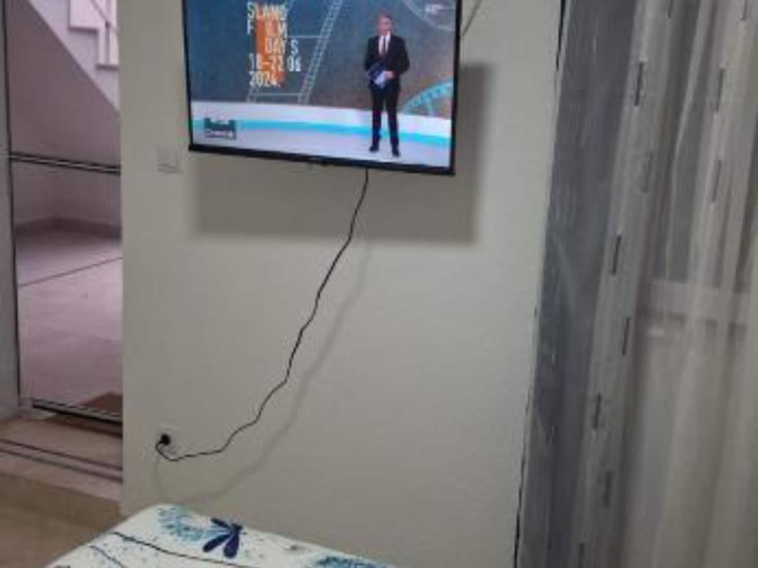 3, Studio Sineva, Šibenik