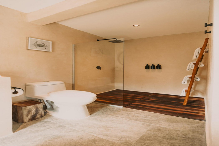 Bathroom 4, Zelune Luxury Lagoon Resort Bacalar Only Adults, Othón P. Blanco