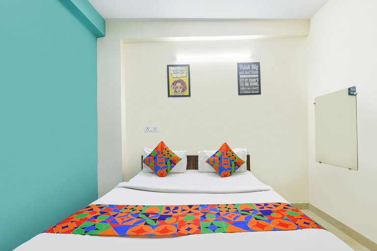 Room 5, Via Anmol Residency, Delhi