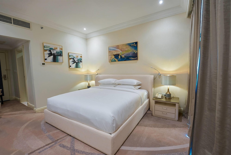 Bedroom 3, Grand Regency Doha Trademark Collection by Wyndham, Doha
