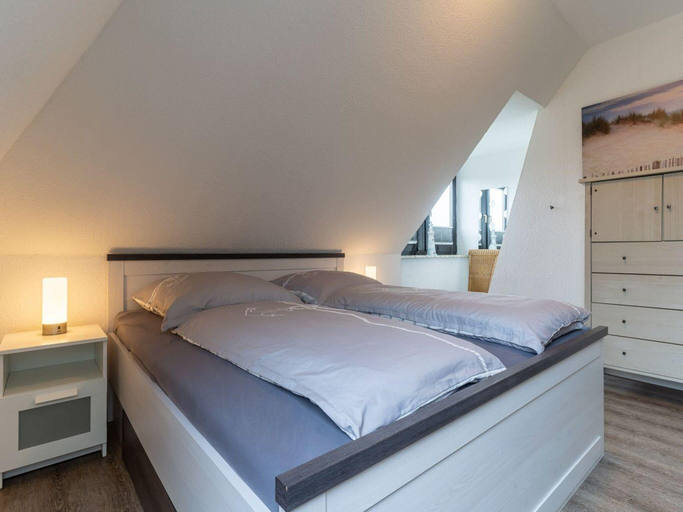 Bedroom 2, Ferienwohnung Kustenluft in Tating, Nordfriesland