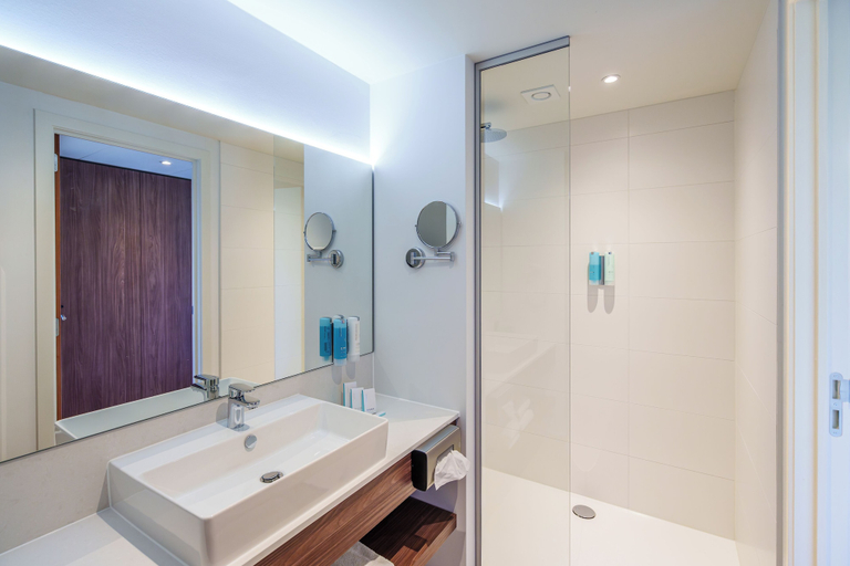 Bathroom 4, Dune Hotel, West-Vlaanderen