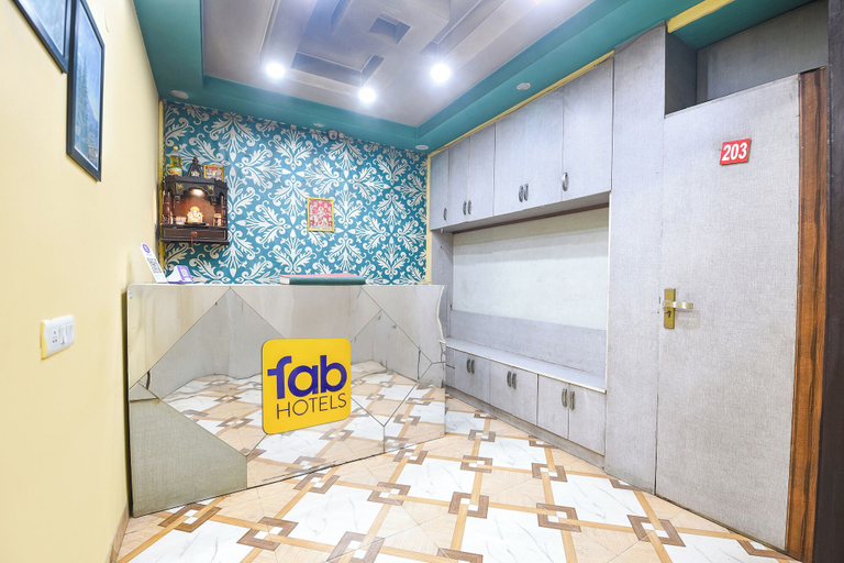 Reception 2, Fabhotel Prime Stay, Delhi