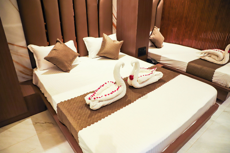 Room 5, Hotel MakeSure, Ajmer