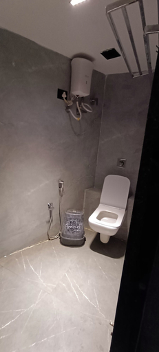 Bathroom 3, hotel pacific view, Gandhinagar